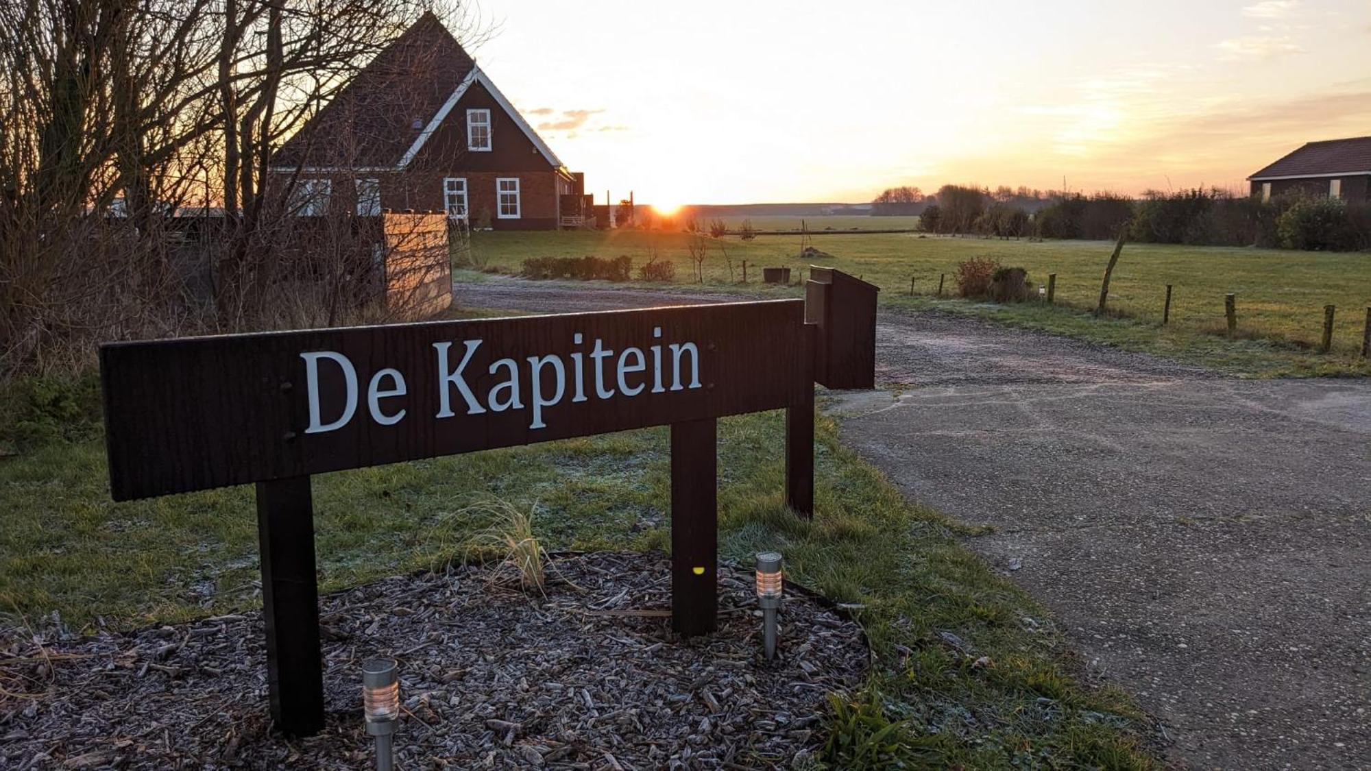 Caravan Zee By Bnb De Kapitein 't Horntje Buitenkant foto