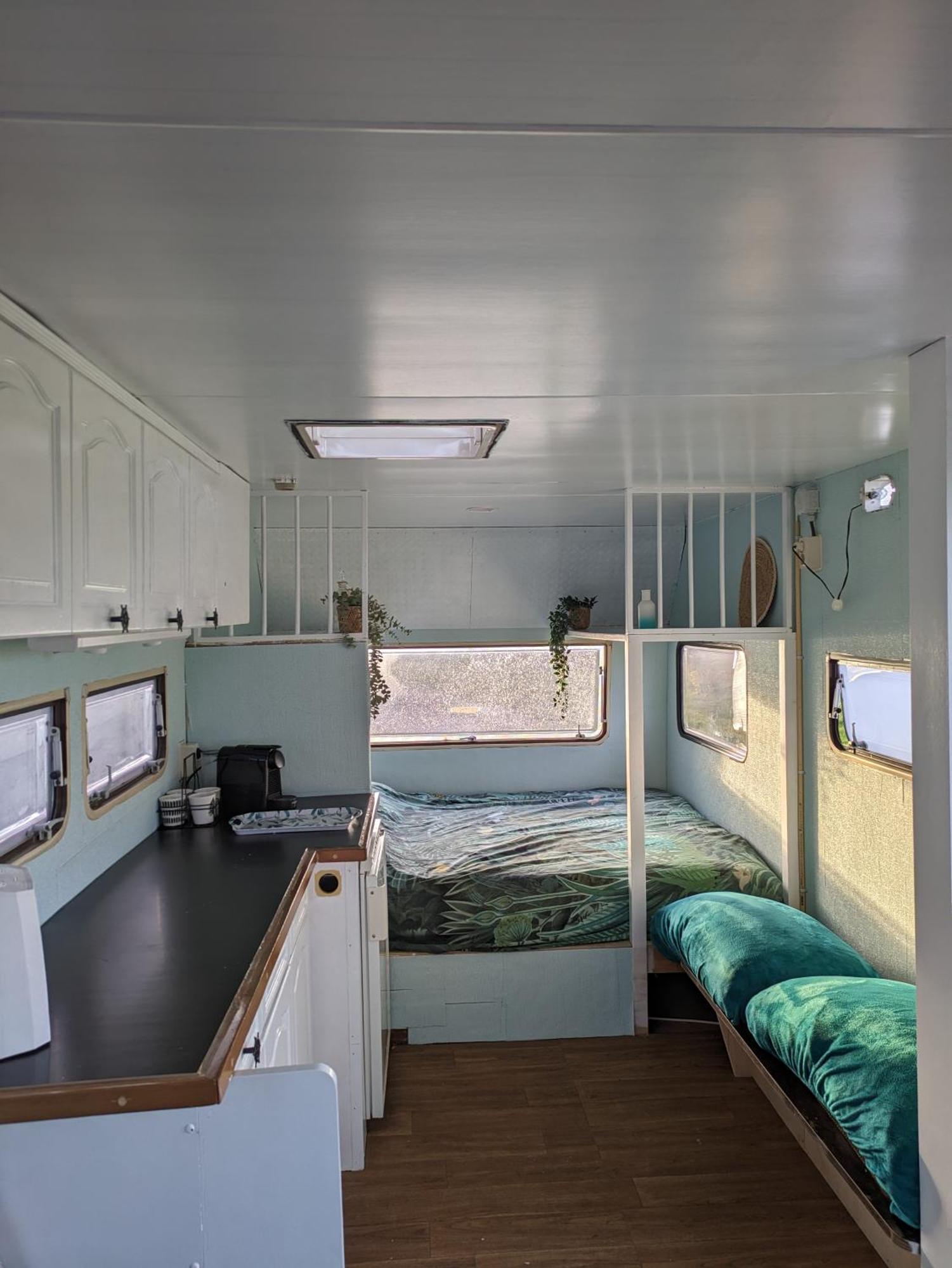Caravan Zee By Bnb De Kapitein 't Horntje Buitenkant foto